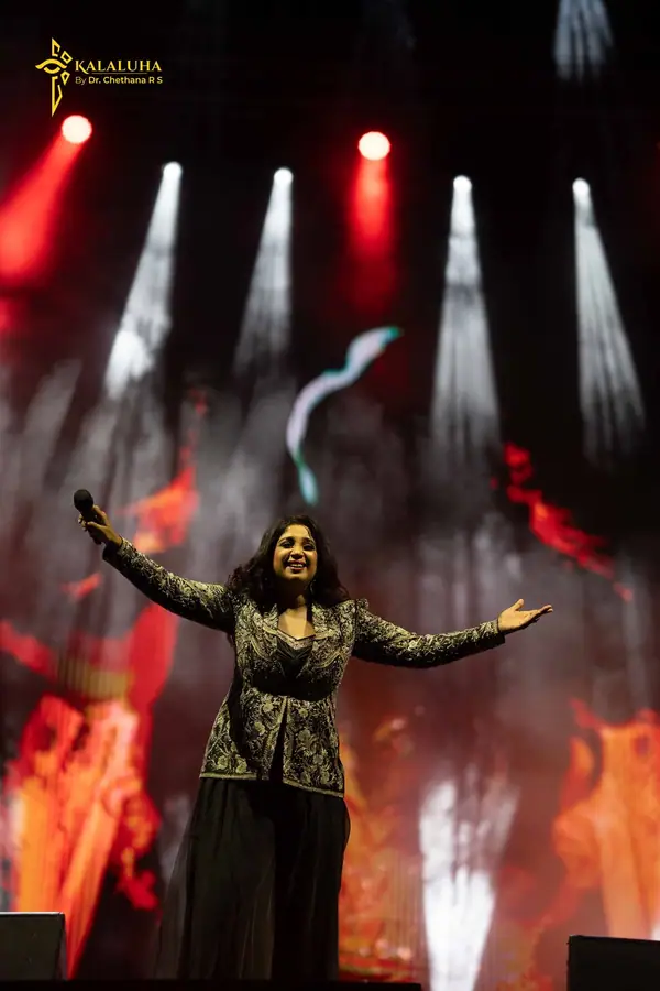 Shreya Ghoshal All Hearts Tour, produced by Kalaluha in Bengaluru: photograph 8